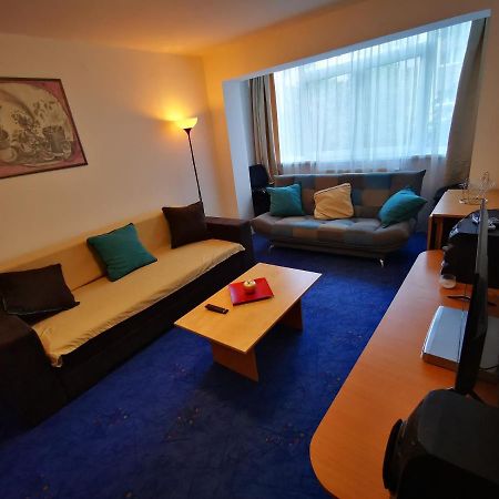 Apartament Langa Castan Apartman Azuga Kültér fotó